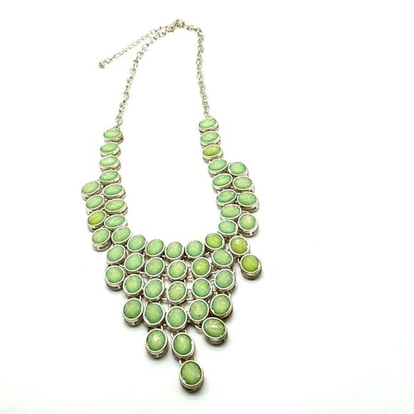 Green & Silver-tone Faceted Iridescent Faux Stone Necklace - Picture 9 of 15